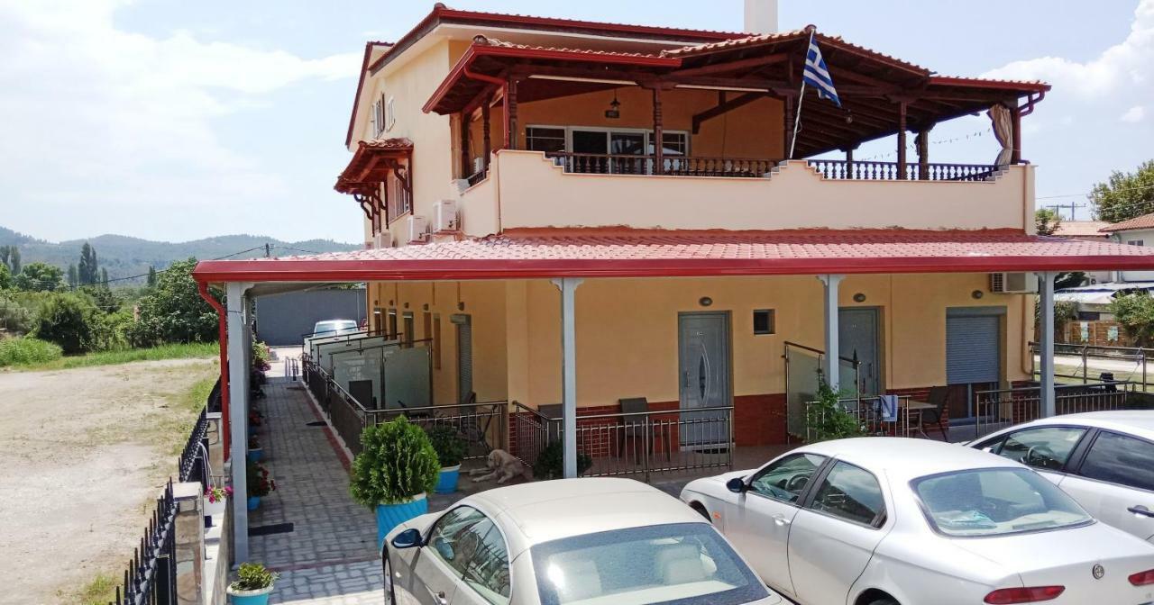 Villa Georgia Beach 네오스마르마라스 외부 사진